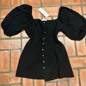 Piper & Scoot Black Puff Sleeve Top